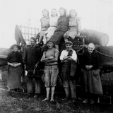 Photo 1 - Vendanges anciennes - mère, grand mère et arrière grand-mère